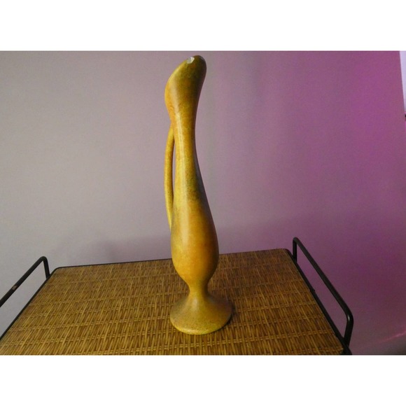 Vintage Haeger Slim Pitcher with Spout Yellow and Green Texture (Small Chip) - Picture 5 of 5